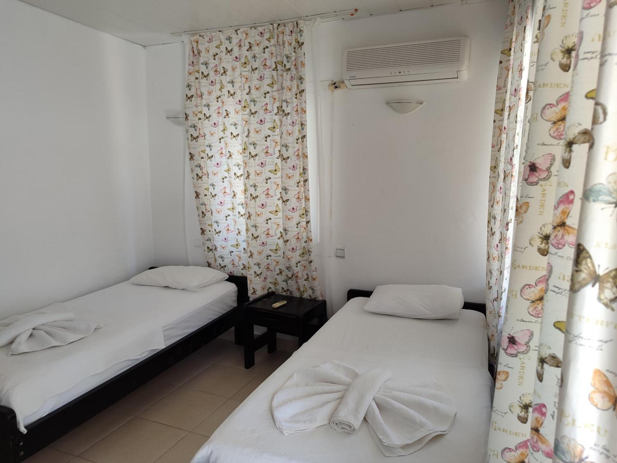 Kuecuek Ev Bed and Breakfast Kumluca Εξωτερικό φωτογραφία
